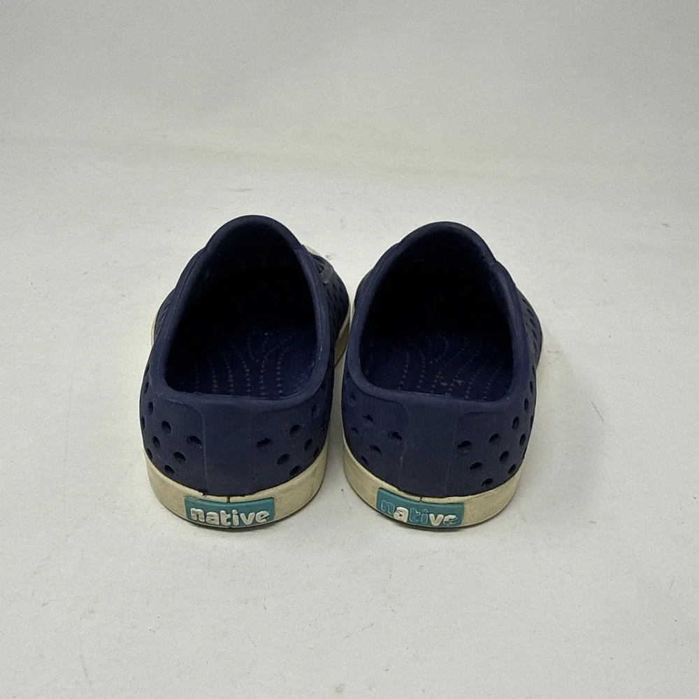 Native Jefferson SlipOn Shoes Size  C 5 Toddler Kids Navy Blue Summer Water Play
